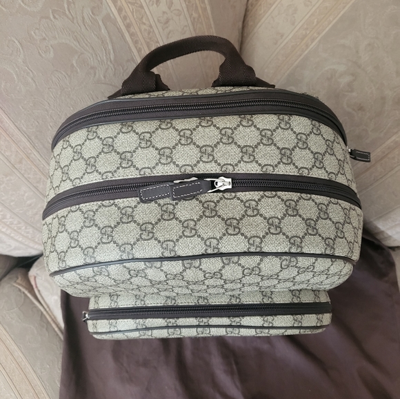 (SOLD)Authentic Gucci backpack/trolley carry on bag - Picture 5 of 16